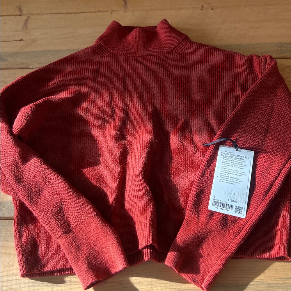 Lululemon Merino Wool-Blend Mock Neck Sweater size 6 - Picture 3 of 8